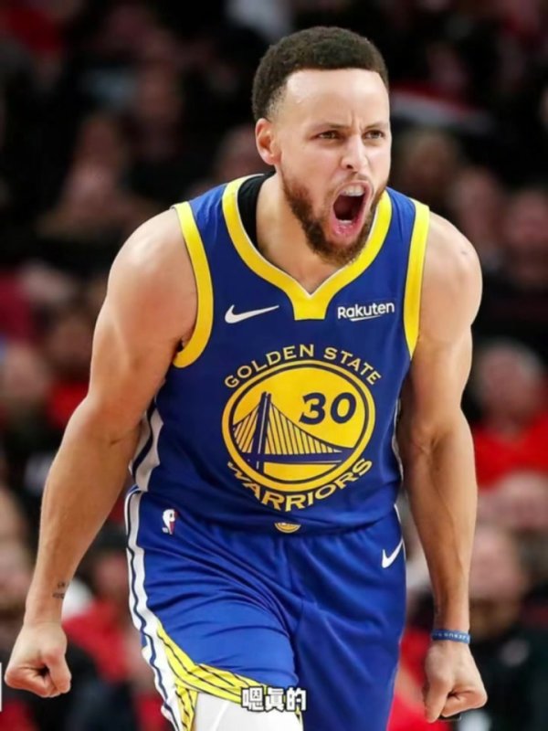 杨毅：利拉德给人的震撼感不在库里之下 前者强攻的球比库里更多