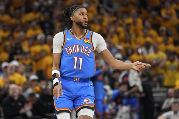 以赛亚-乔：和哈滕的默契度  已成本能反应 我们会进一步打磨队伍  协作