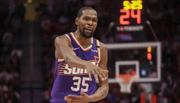 传杜兰特想在火箭夺魁 , 必须亲自招募此人 传杜兰特想在火箭夺魁 , 必须亲自招募此人