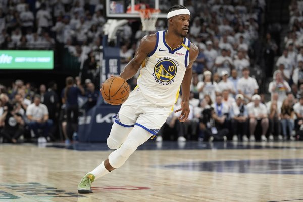 科尔：巴特勒将会出战湖人 所有强健  球员都会获得出场机会！