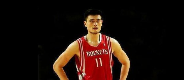 篮协接连放两大新星留洋”, 放弃亚洲杯, 值吗?