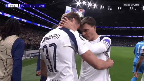 范德文谈一条龙破门: 本来只想带球, 带着却发现对面不追了